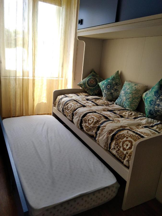 נאפולי Jamila Apartment מראה חיצוני תמונה