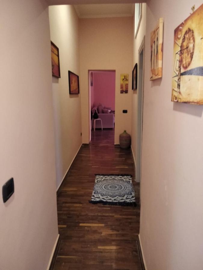 נאפולי Jamila Apartment מראה חיצוני תמונה